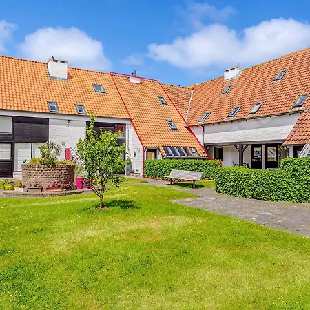 Holiday home Aalduiker 11 P44