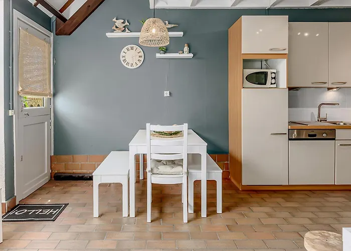 Aalduiker 11 P44 نيوبورت