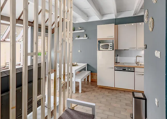 Aalduiker 11 P44 * نيوبورت